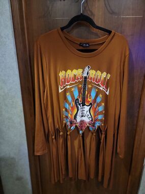 NWT Julia Fringe T-Shirt Sz 1X B-22
